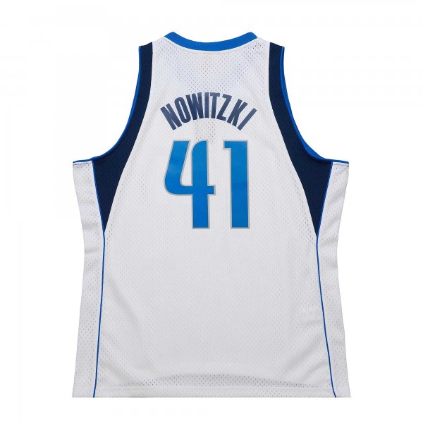 Men's Dallas Mavericks Dirk Nowitzki Mitchell & Ness White 2010/11 Hardwood Classics Swingman Jersey