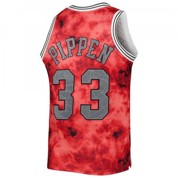 Men's Chicago Bulls Scottie Pippen Mitchell & Ness Red 1997/98 Galaxy Swingman Jersey